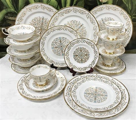 which dinner plates are made from bone china kaolin
